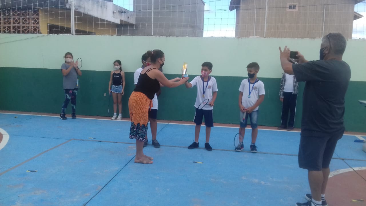 Torneios de esportes individuais estimulam alunos nas escolas municipais -  Prefeitura de Laguna