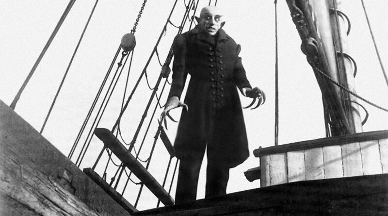 O longa “Nosferatu” narra a história de Conde Orlok, um vampiro dos Montes Cárpatos que se apaixona perdidamente por Ellen