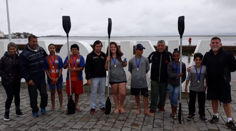 Competições do caiaque aconteceram pela manhã na lagoa Santo Antônio