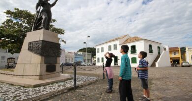 Laguna recebe visitantes diariamente interessados na história de Anita Garibaldi