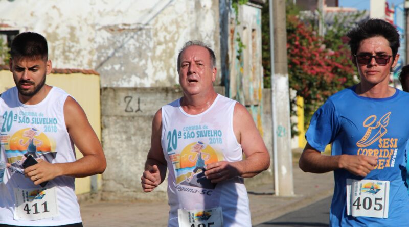 Atletas amadores correram pelas ruas do bairro Magalhães.