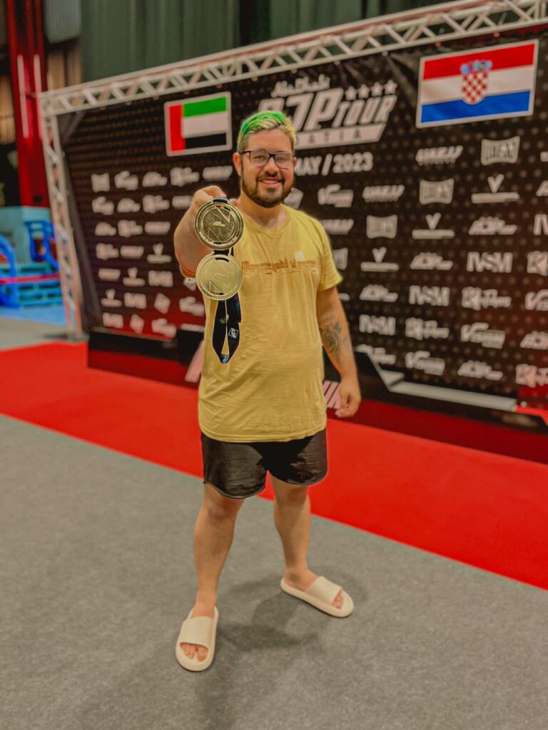 Atleta de Caraguatatuba é campeão mundial de jiu-jitsu - Nova Imprensa